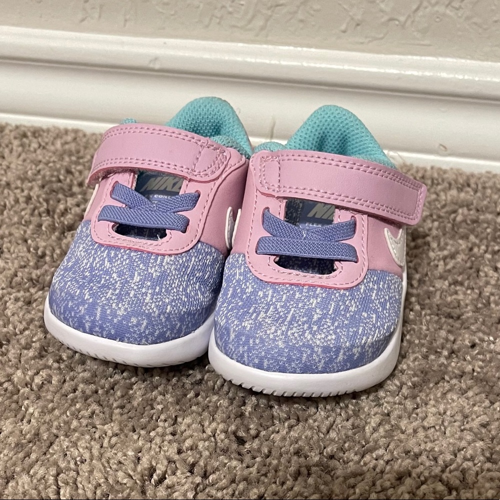 Children Nike - Picture 4 of 4